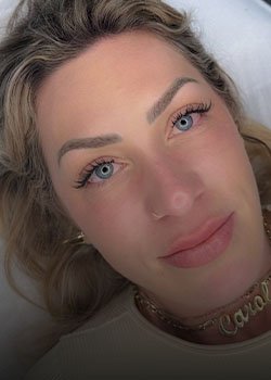 extensao-de-cilios-clinica-estetica-sombrancelha-curitiba